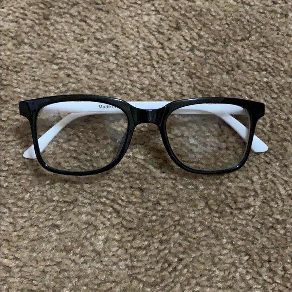 fake glasses